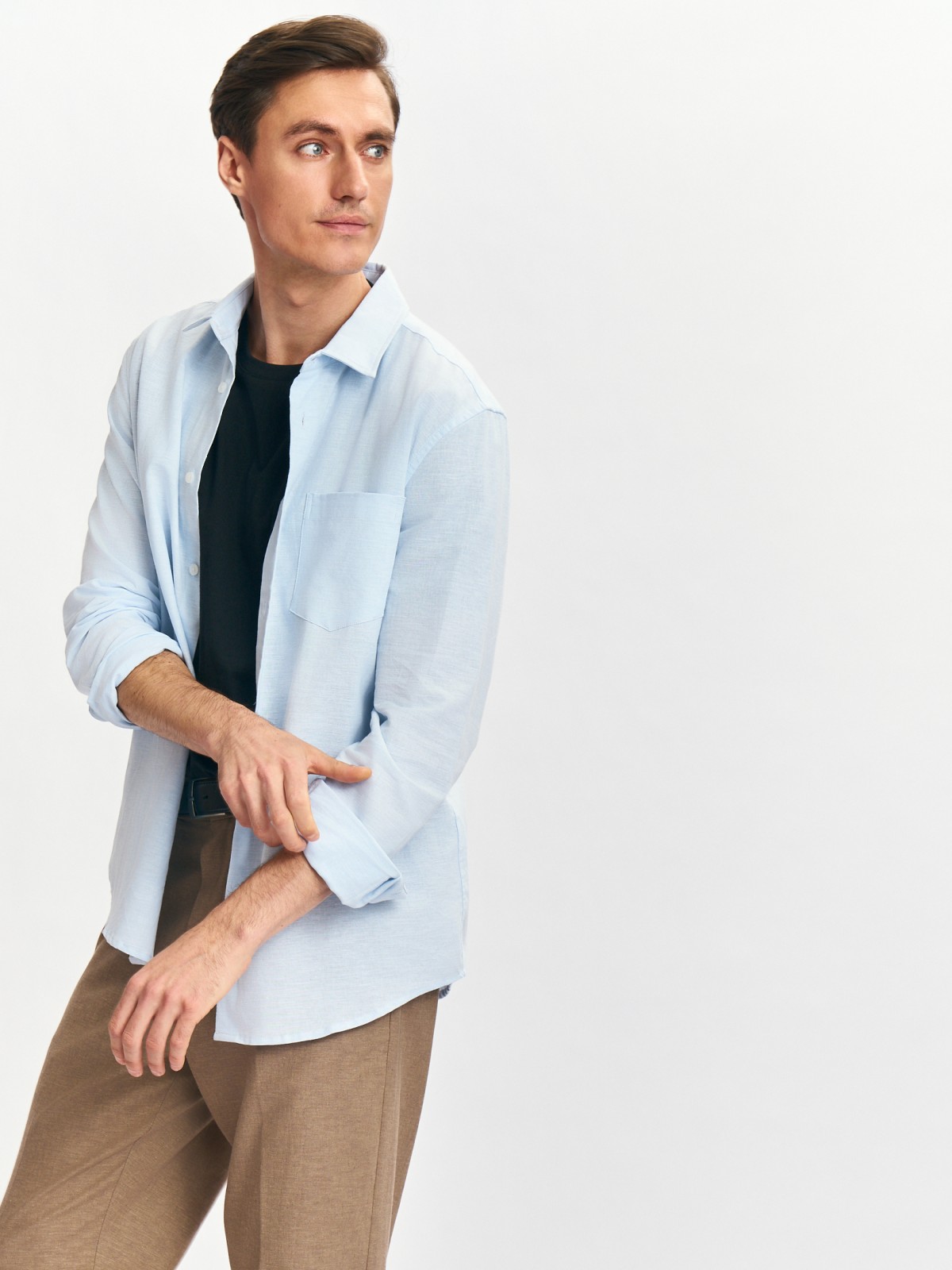 Льняная рубашка с длинным рукавом