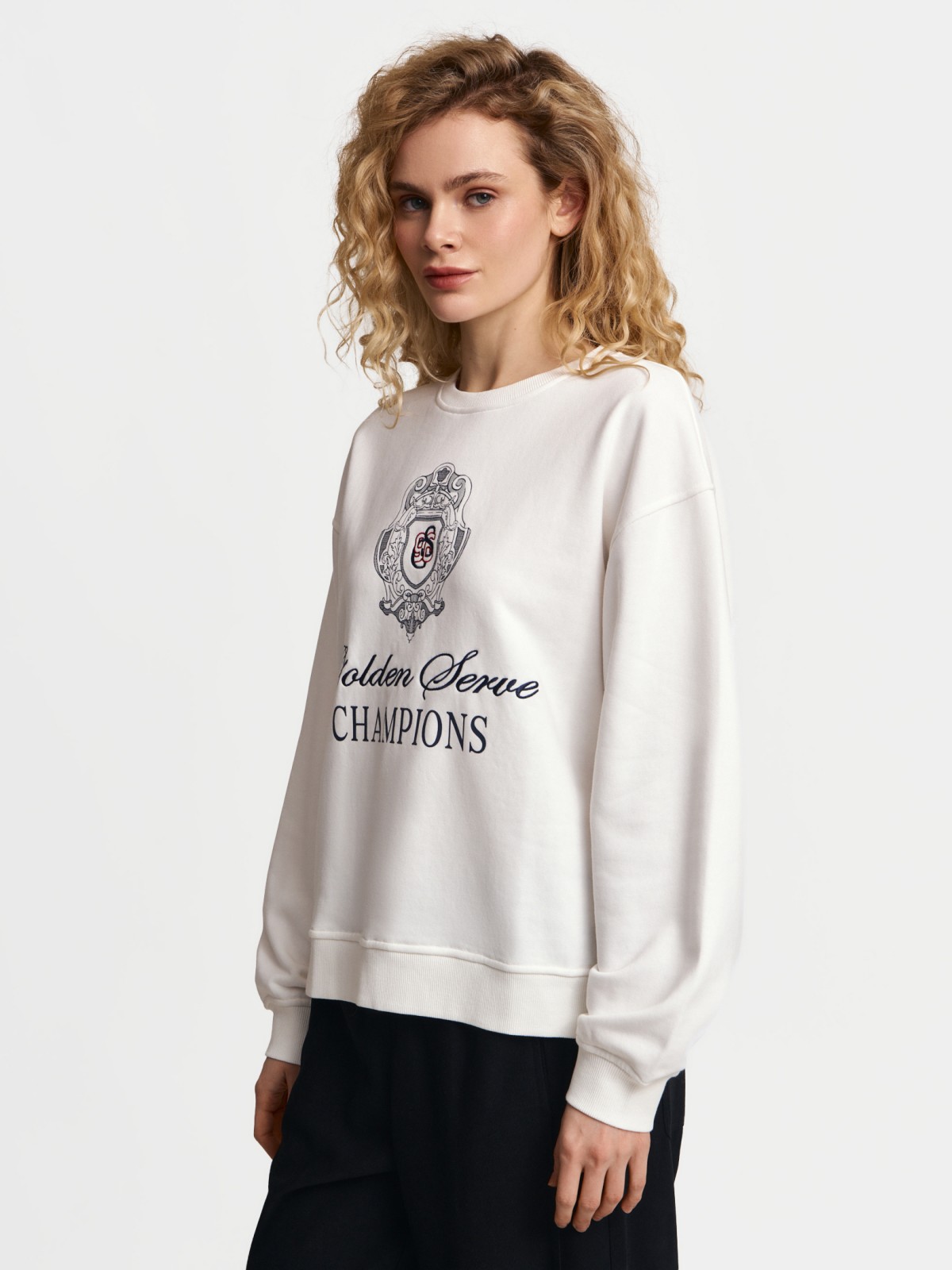 Свитшот оверсайз с принтом