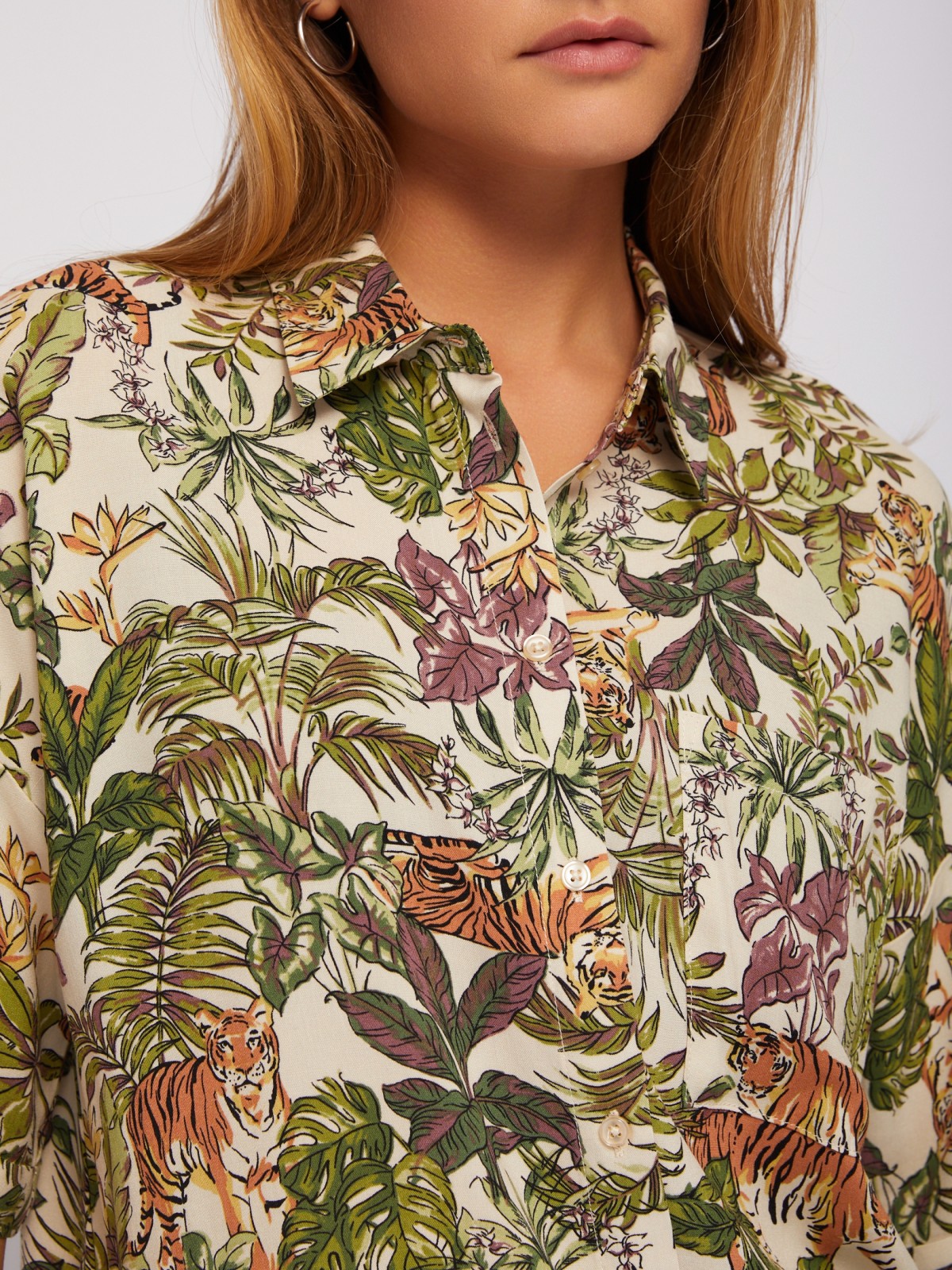 Рубашка из вискозы с коротким рукавом и принтом zolla 02421127Y072, цвет бежевый, размер L - фото 4