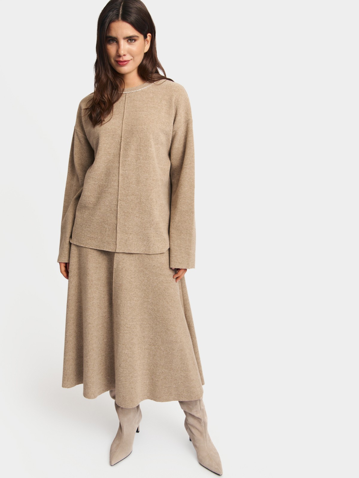 Трикотажная юбка миди