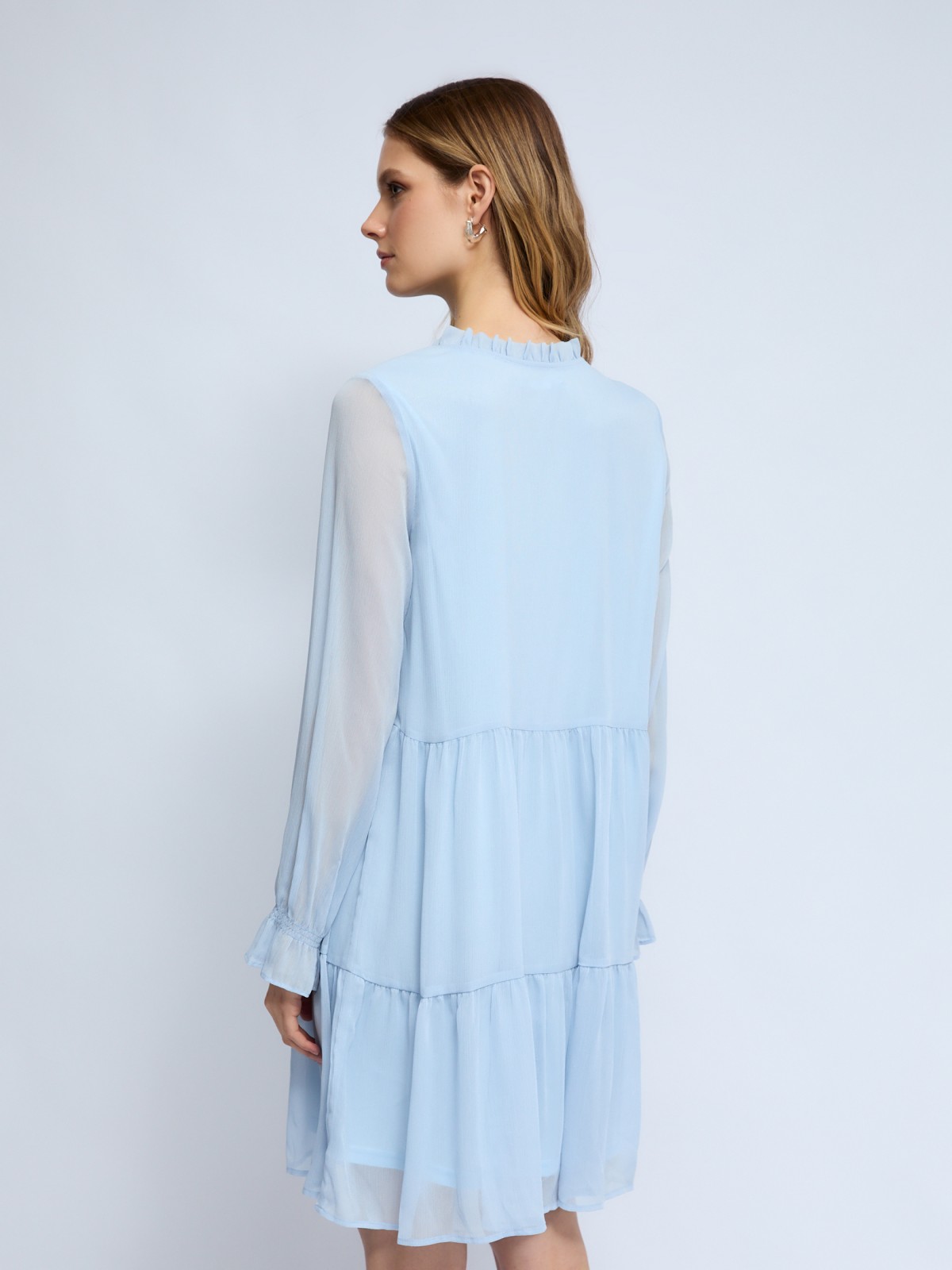 Шифоновое платье мини с ярусным подолом