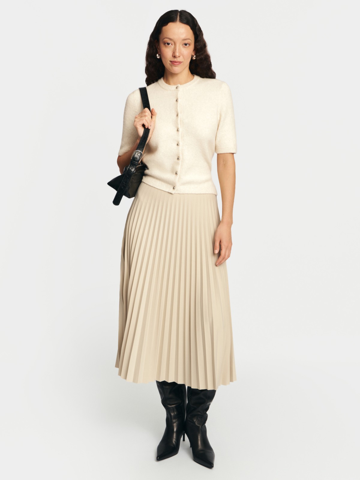 Трикотажная юбка плиссе длины миди на резинке