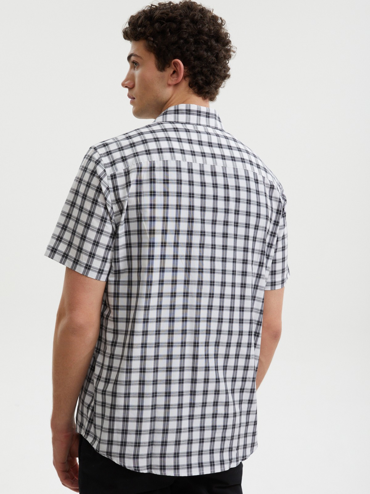 Рубашка с коротким рукавом и узором в клетку