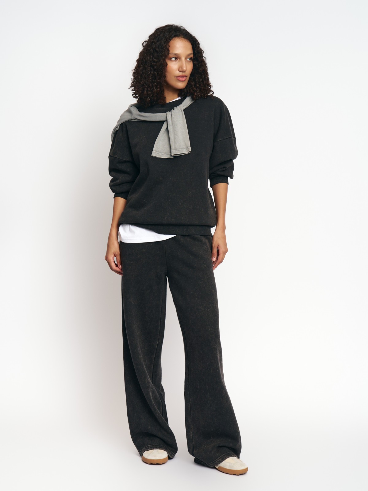 Утеплённые брюки на резинке с начёсом