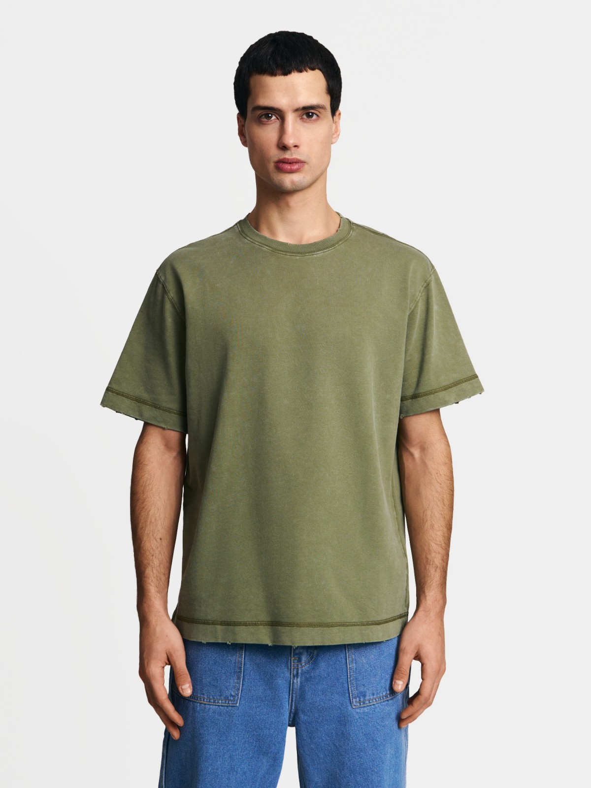 Однотонная базовая футболка из хлопка