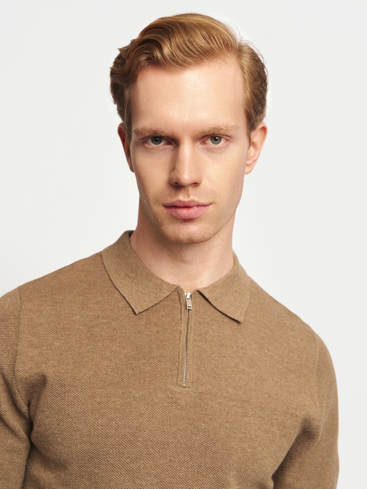 Трикотажный джемпер поло из хлопка с коротким рукавом