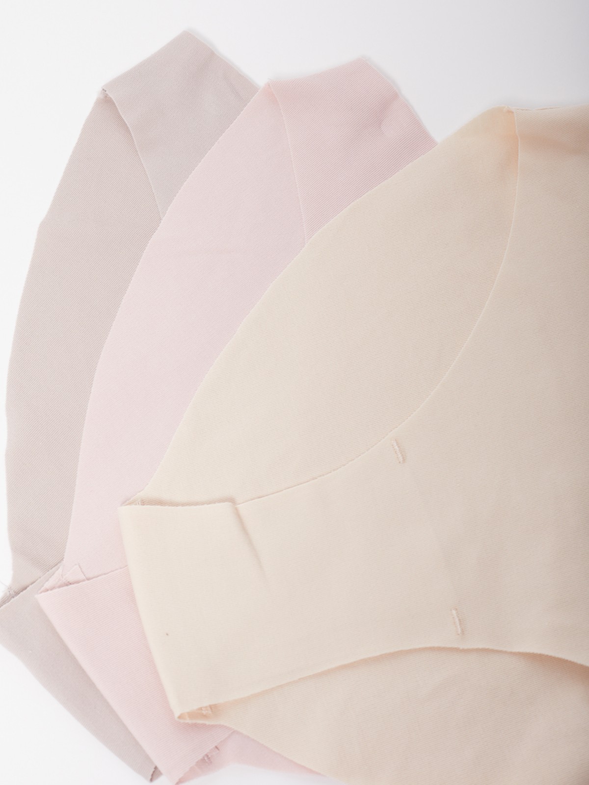 Набор бесшовных трусов (3 шт. в комплекте)