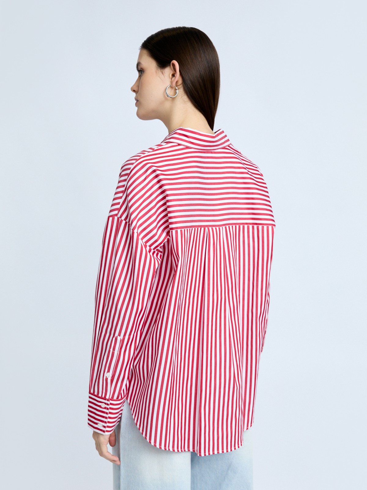 Рубашка оверсайз силуэта с узором в полоску