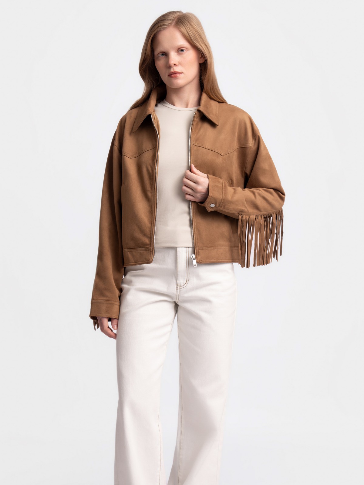 Куртка из экозамши с бахромой