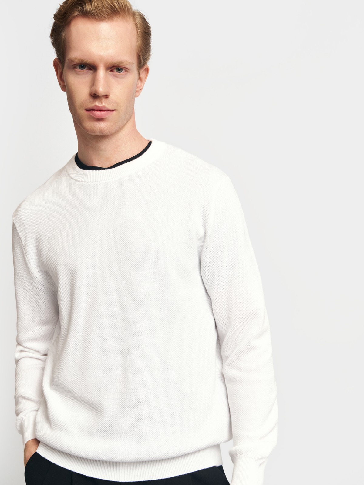 Тонкий трикотажный джемпер из хлопка