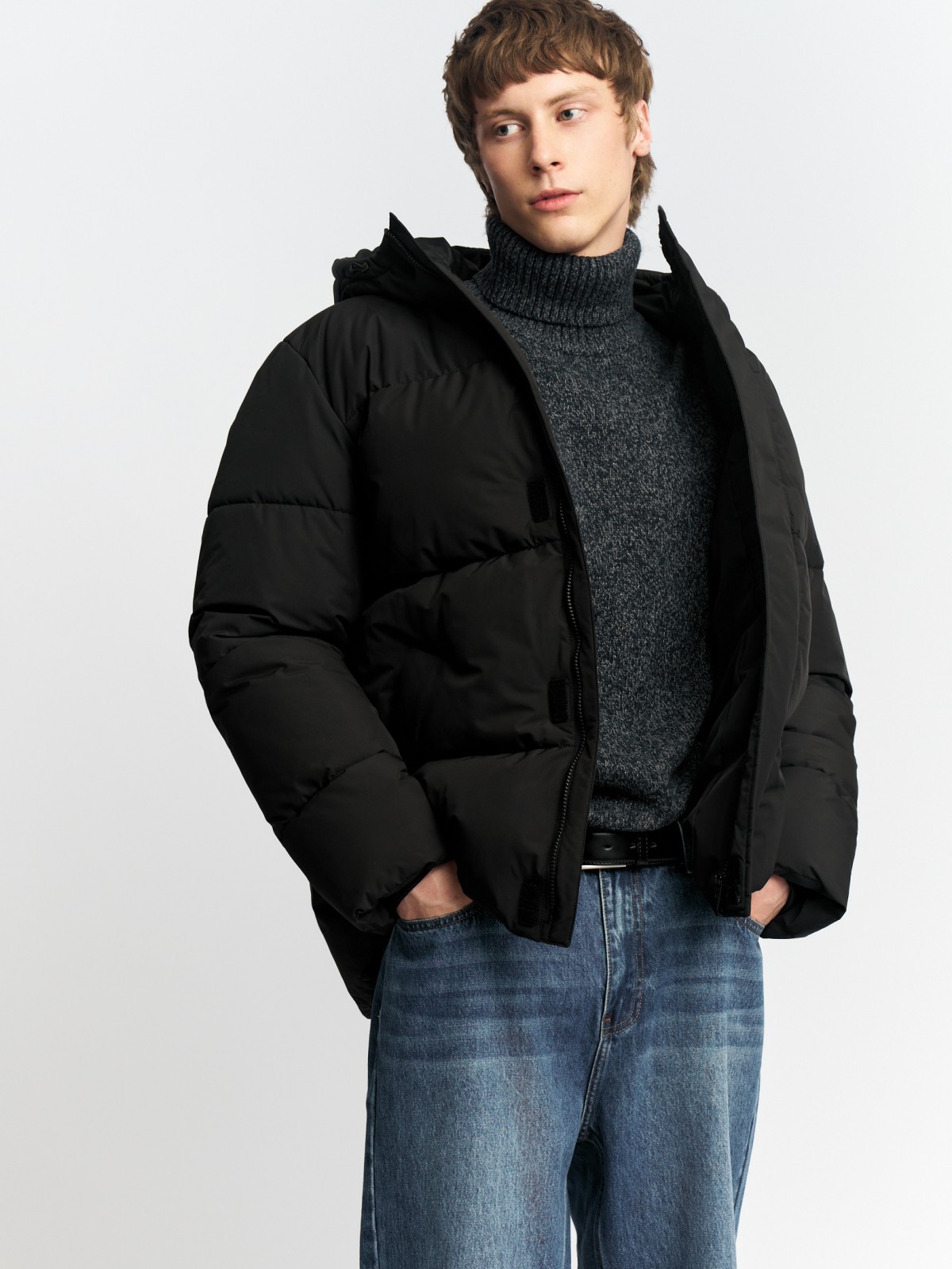 Тёплая стёганая куртка с капюшоном