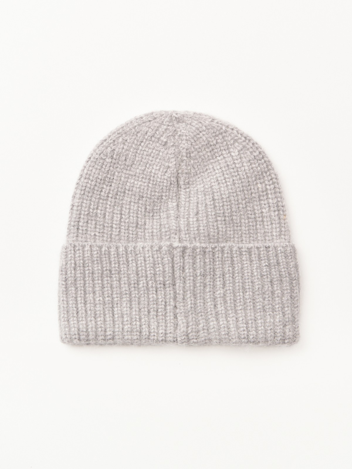 Вязаная шапка-бини с шерстью