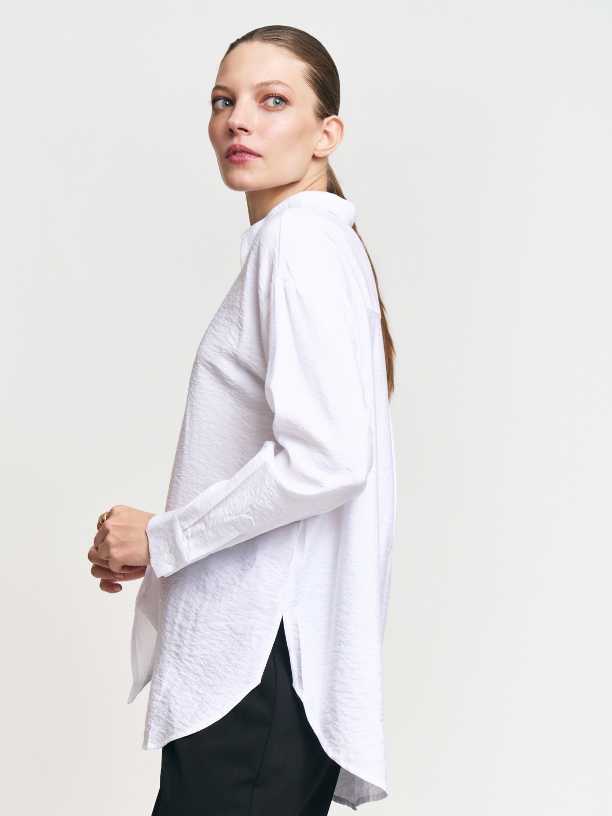 Рубашка из фактурной ткани с длинным рукавом