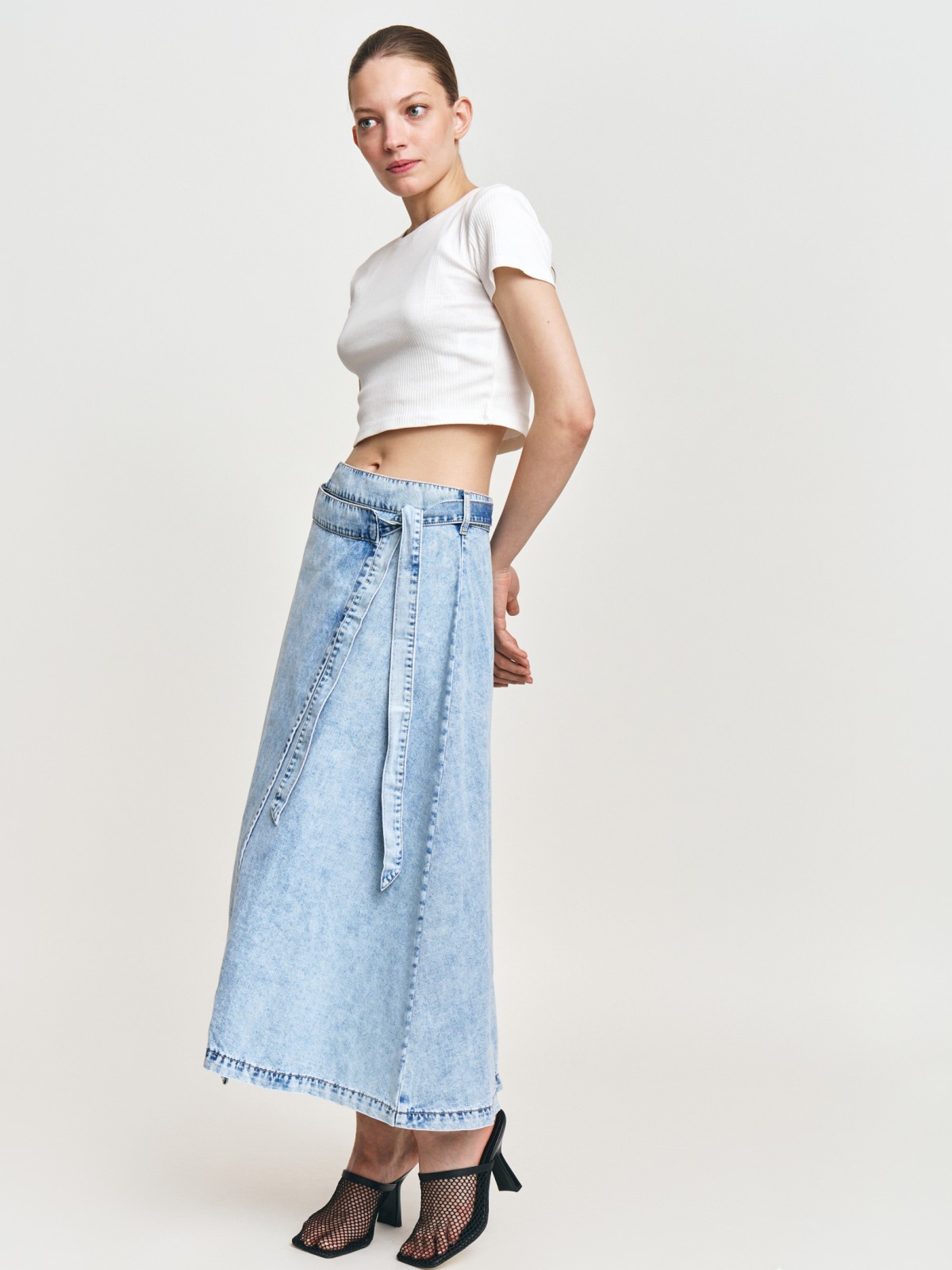 Джинсовая юбка миди из хлопка с запахом