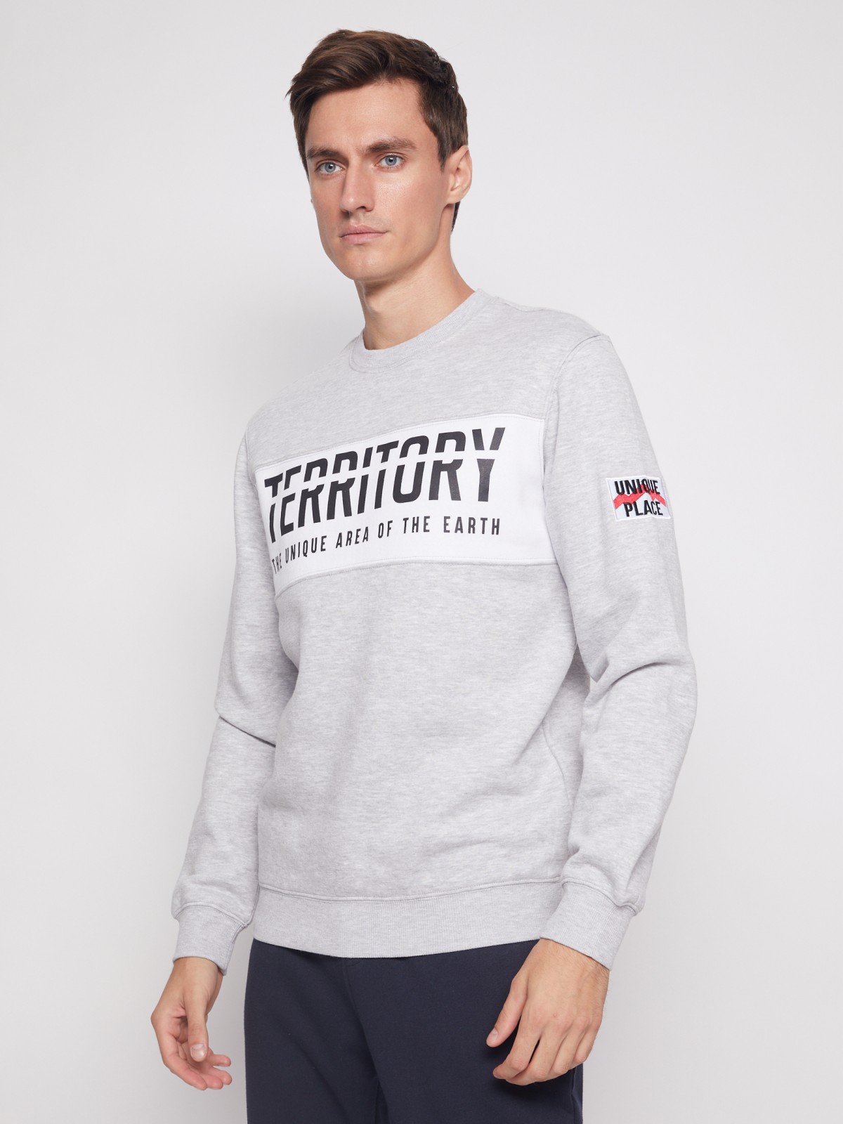 Свитшот с надписью