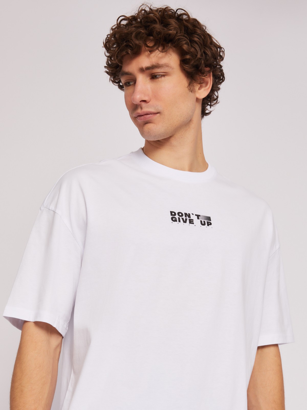 Футболка оверсайз из хлопка с коротким рукавом и принтом-надписью