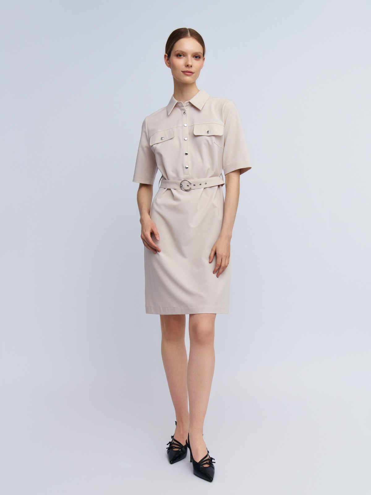 Платье-рубашка с коротким рукавом и ремнём