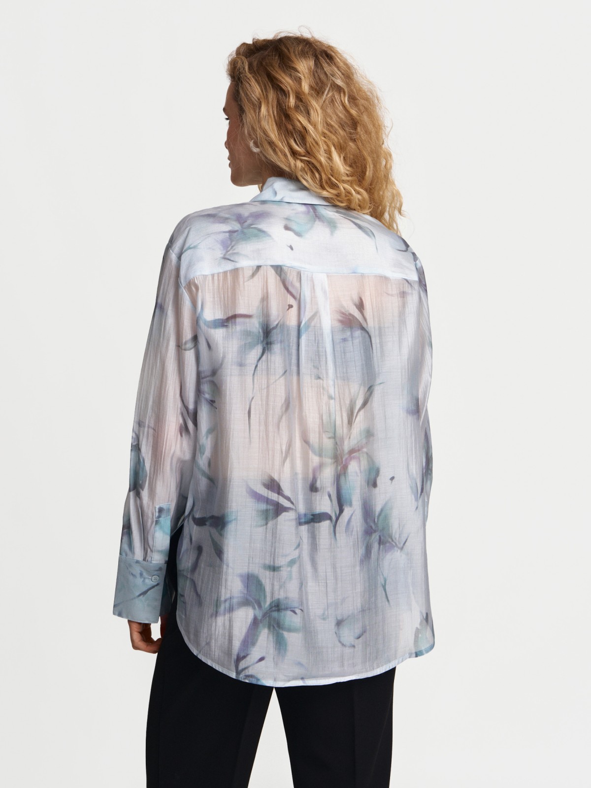 Свободная рубашка из органзы с принтом