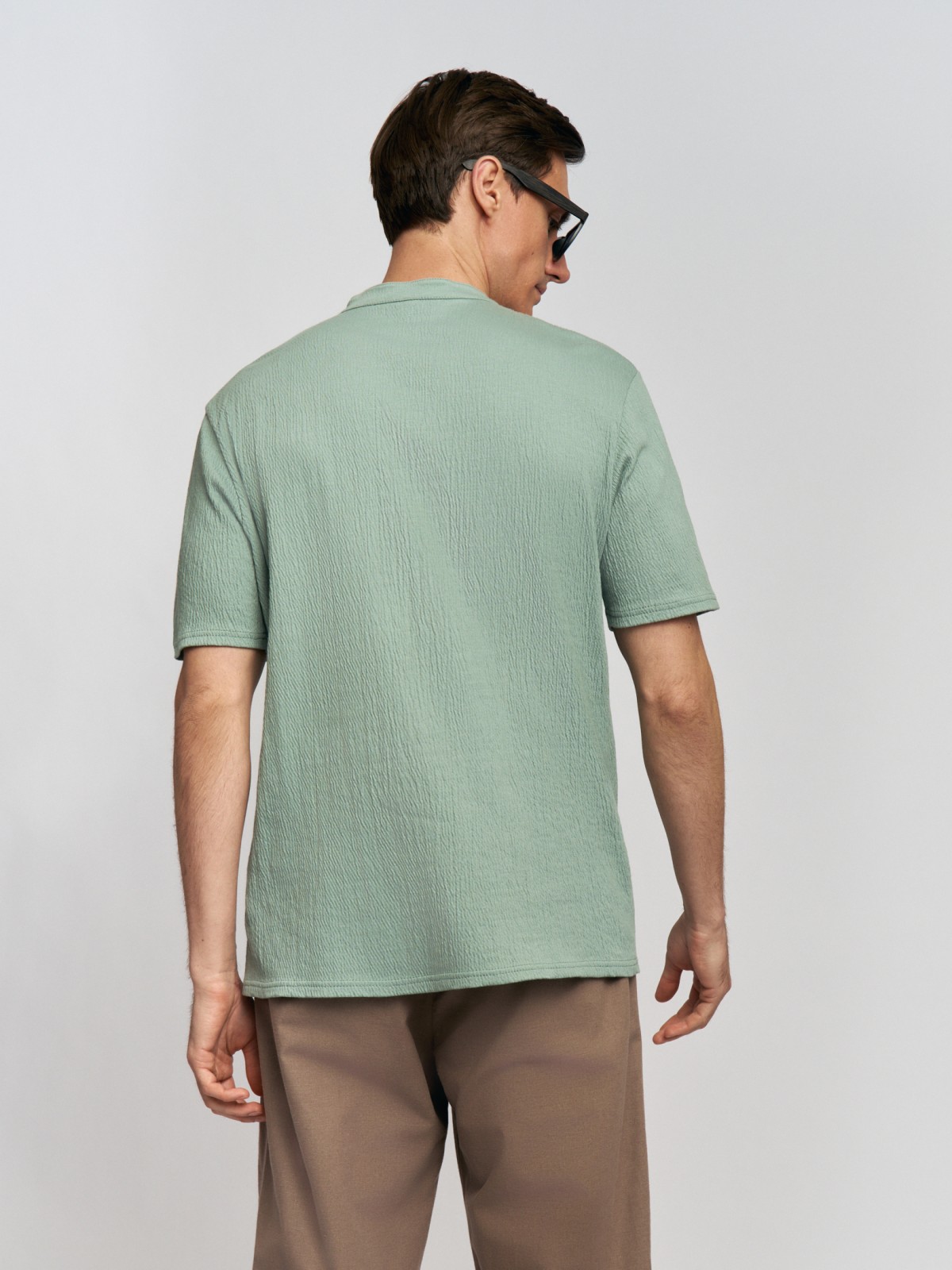 Футболка поло с воротником-стойкой