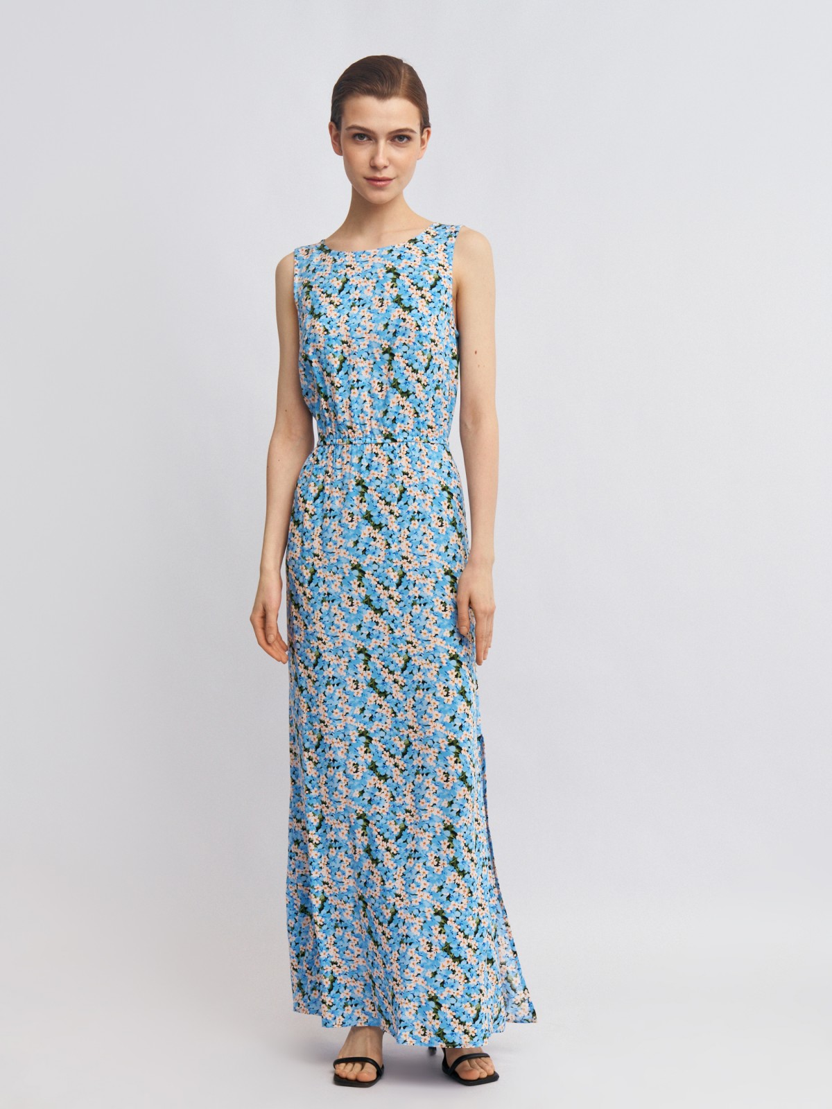 Платье макси без рукавов с разрезами и поясом