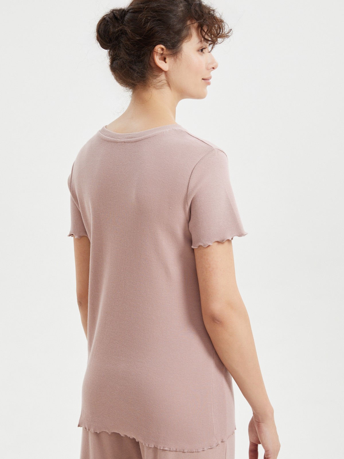 Футболка из хлопка с оборками