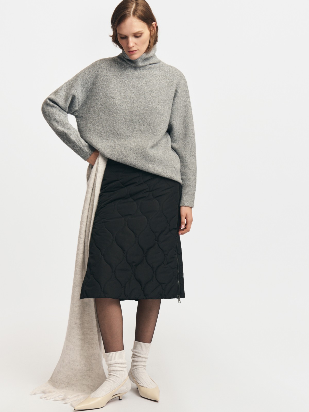 Тёплая стёганая юбка-карандаш на синтепоне