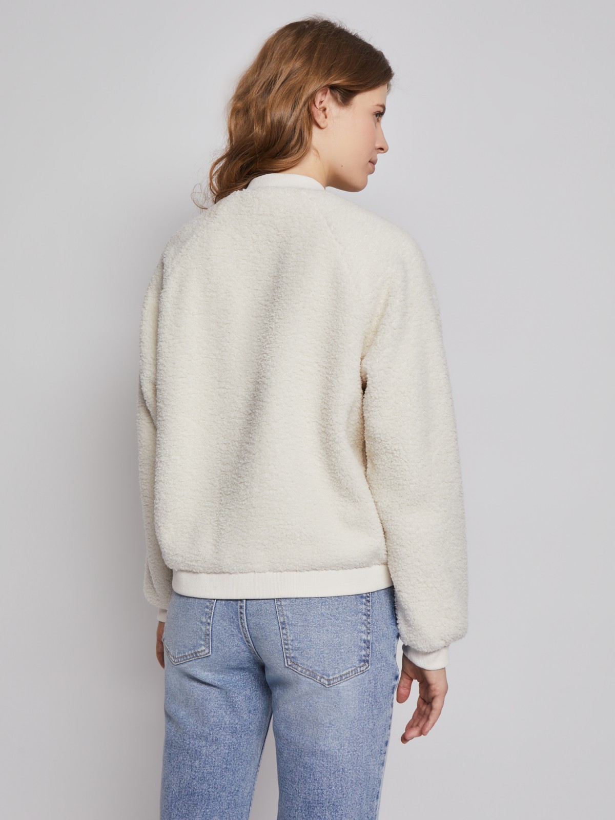 Толстовка-бомбер из искусственной овчины