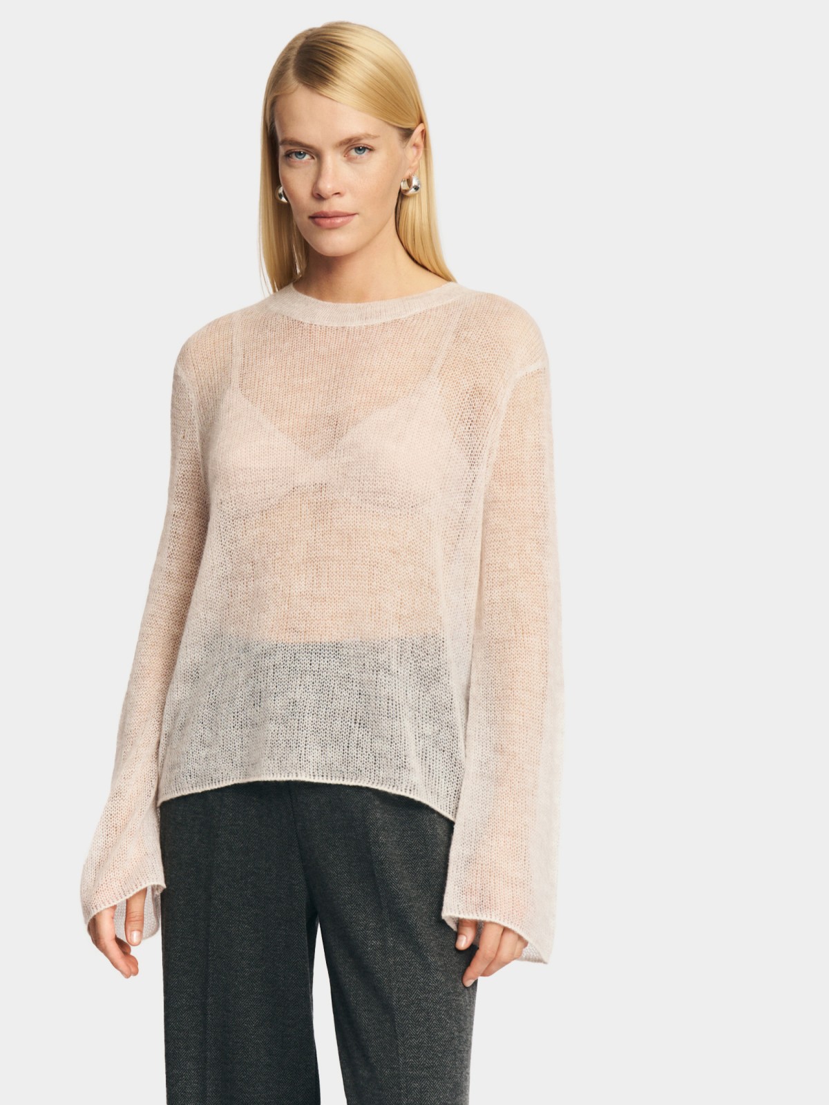 Вязаный полупрозрачный джемпер