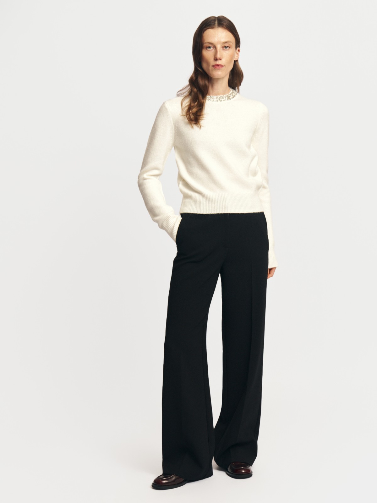 Брюки прямого силуэта со стрелками