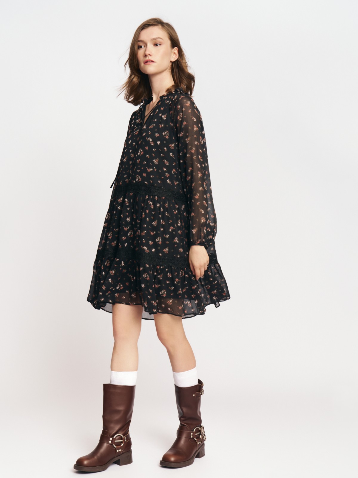 Ярусное платье мини из шифона с цветочным принтом