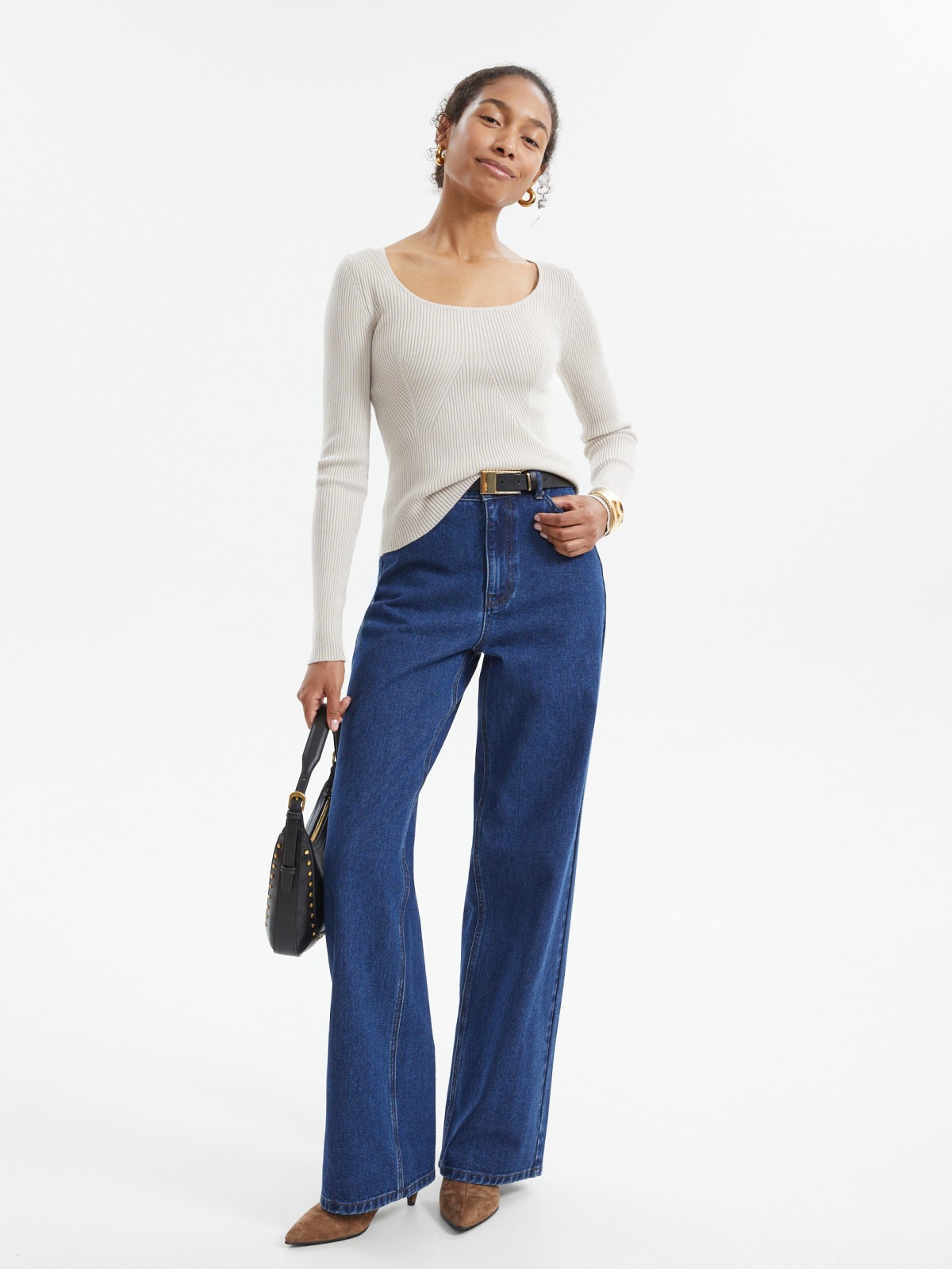 Джинсы силуэта Wide