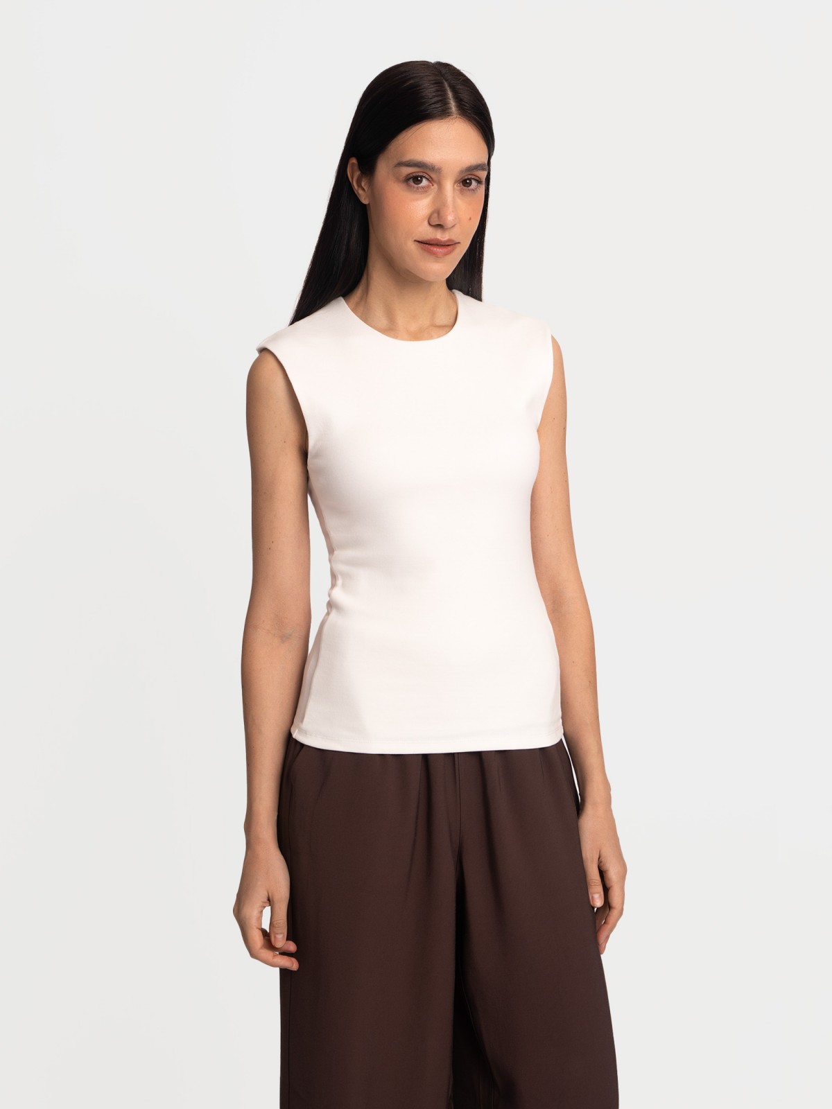 Майка-топ из хлопка без рукавов