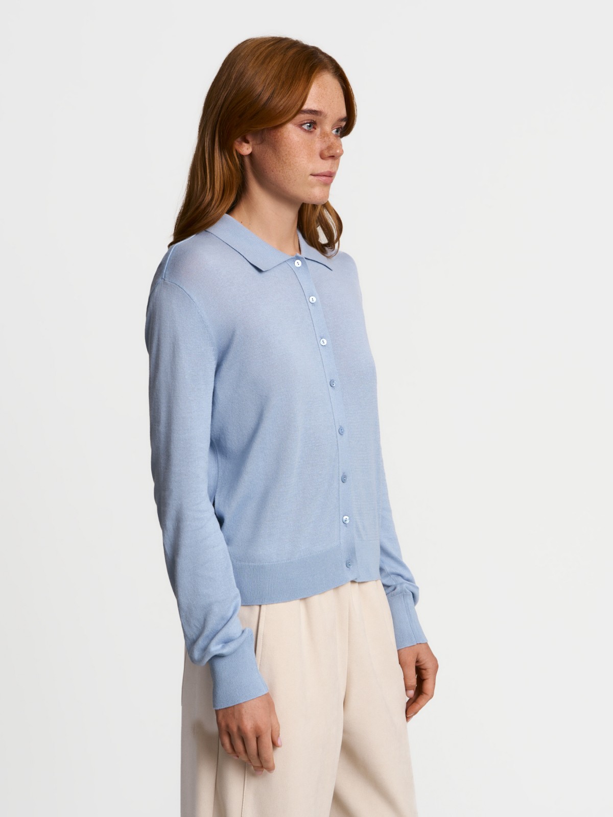 Трикотажный кардиган с воротником