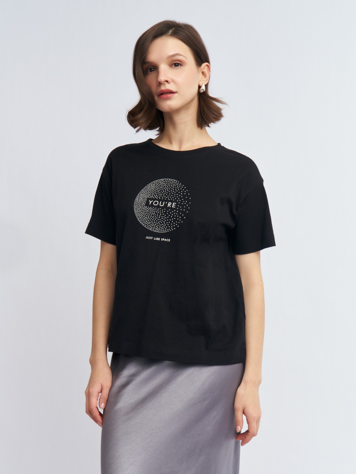 Футболка из хлопка со стразами