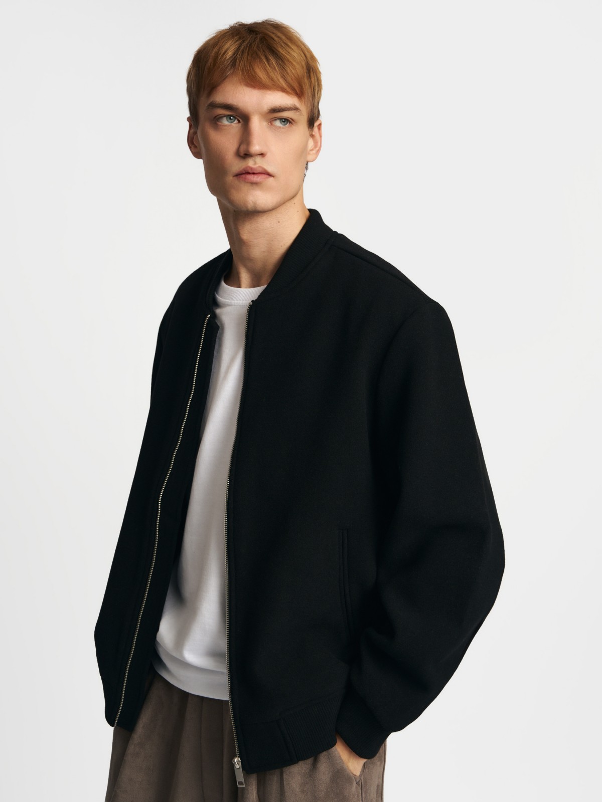 Куртка-бомбер тканевая