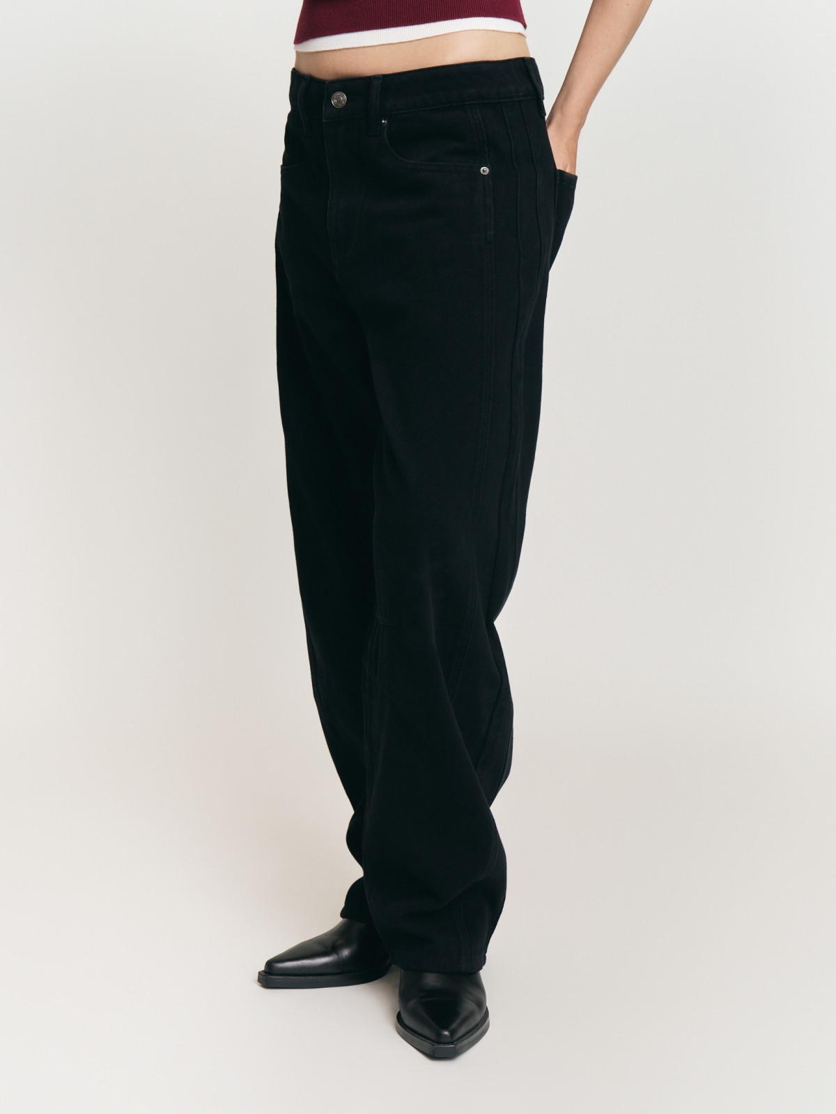 Джинсы силуэта Balloon с посадкой Loose