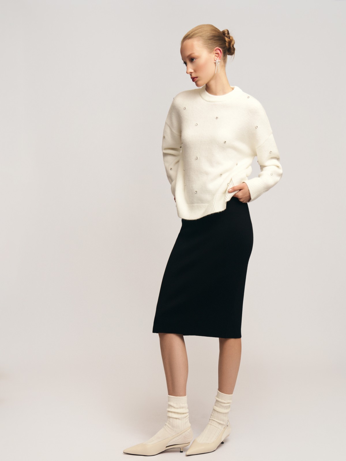 Трикотажная юбка-карандаш на резинке 1199₽