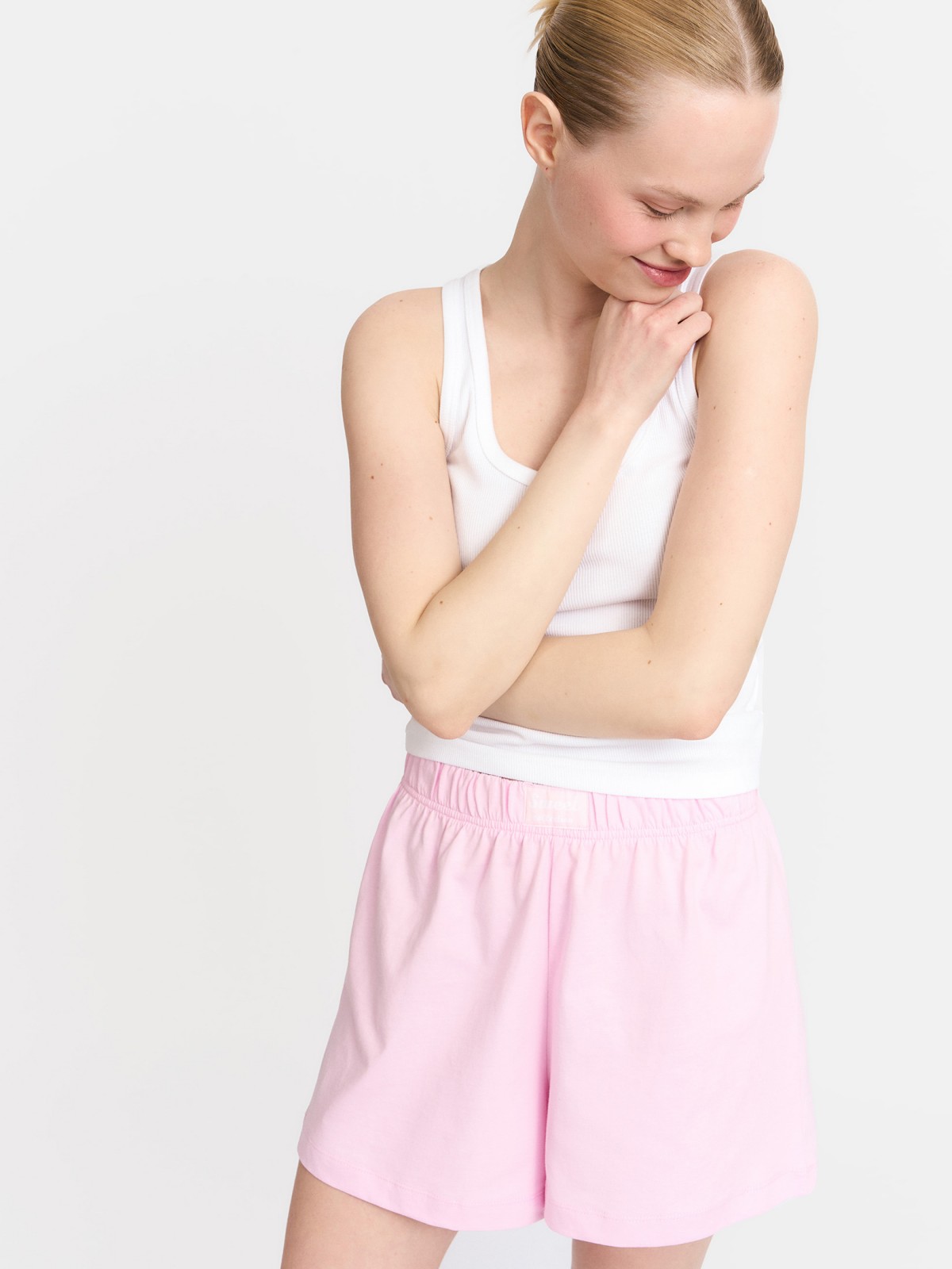 Короткие шорты из хлопка