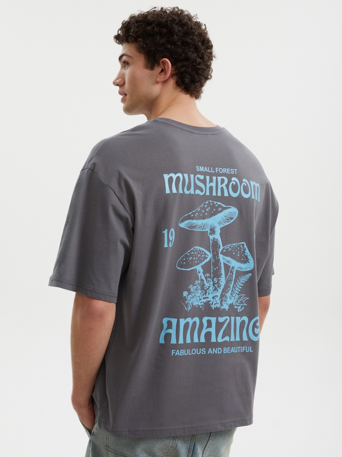 Футболка из хлопка с принтом на спине