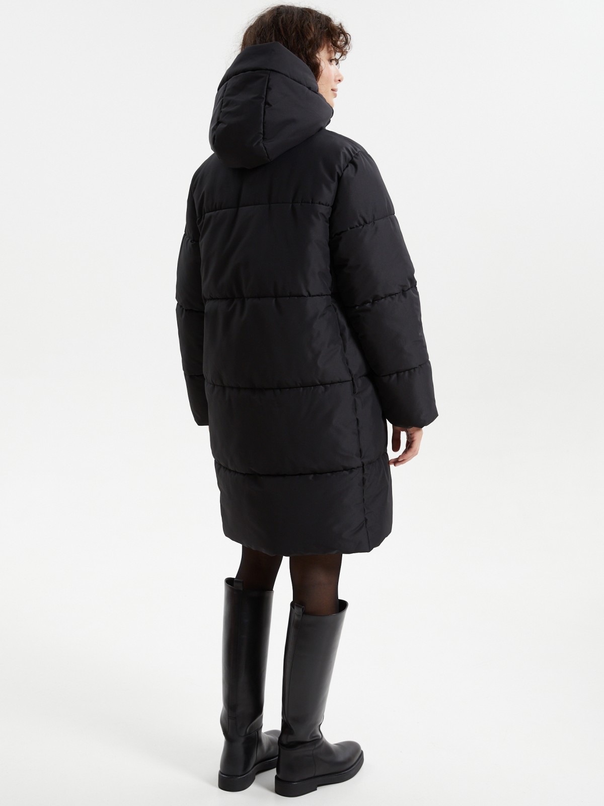 Тёплая куртка-пальто с капюшоном