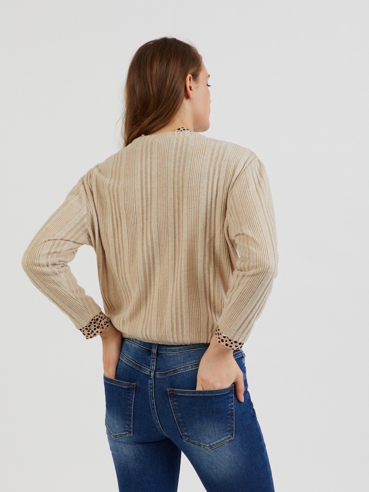 Джемпер объемного силуэта