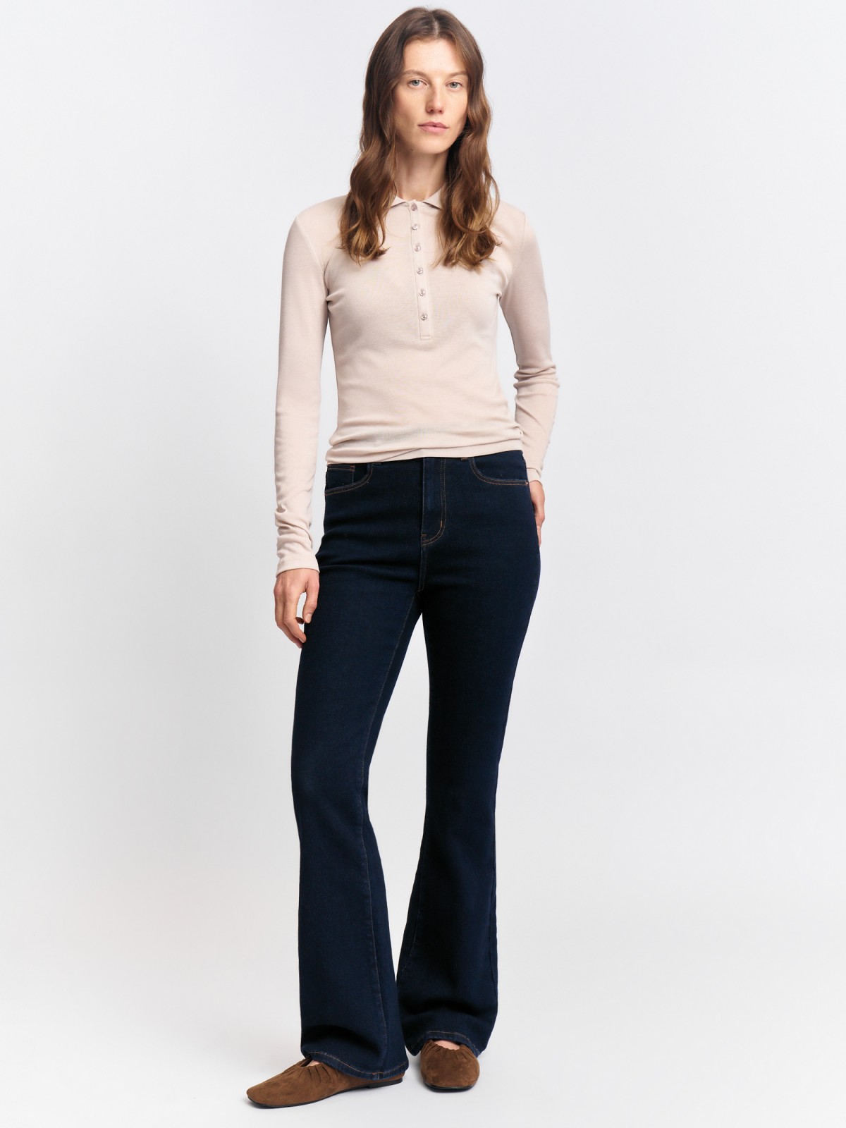 Трикотажный лонгслив поло на пуговицах