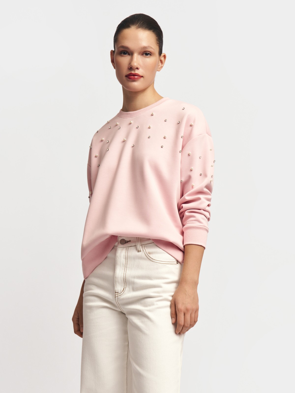 Свитшот расслабленного фасона со стразами