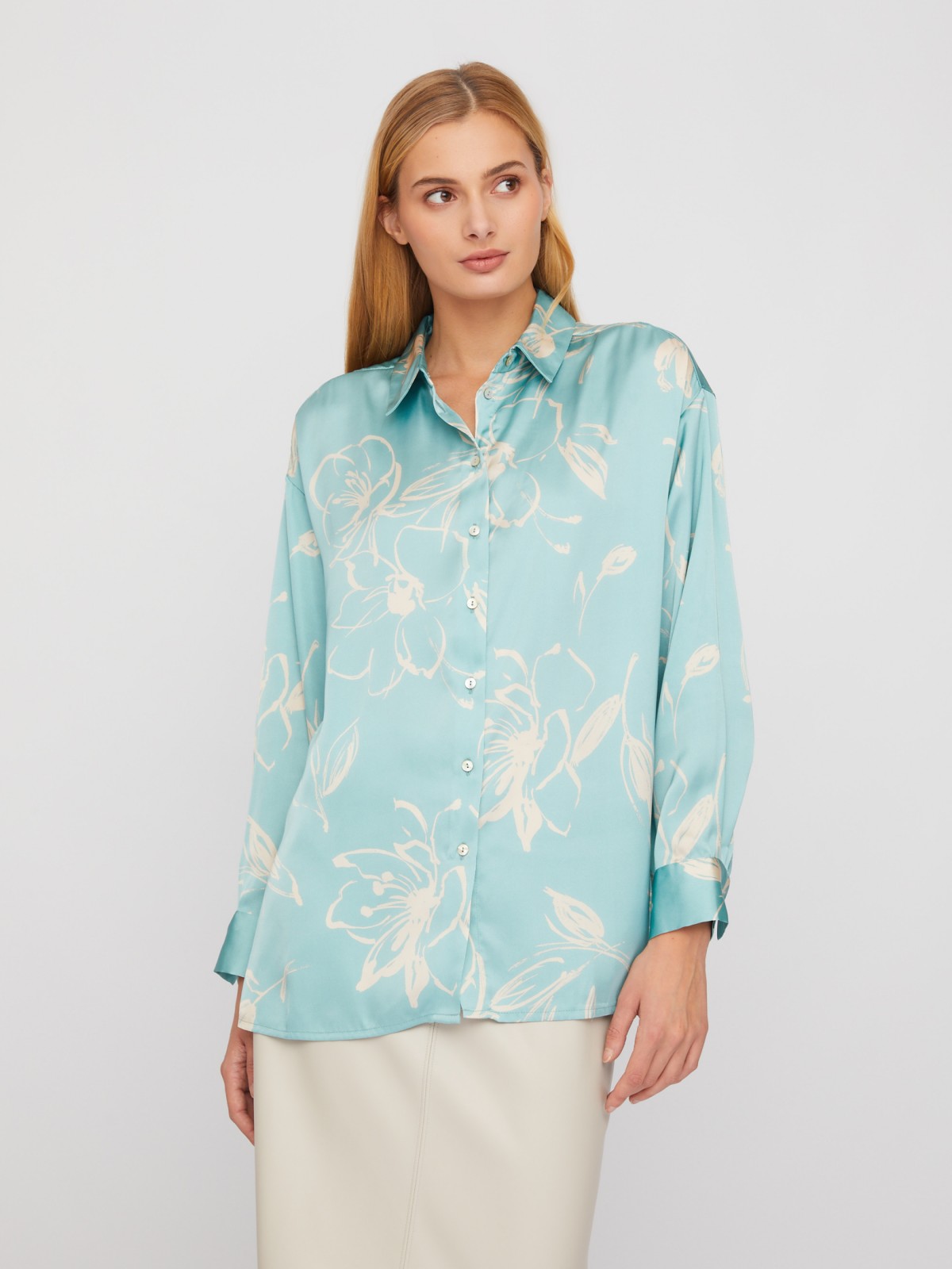 Рубашка оверсайз силуэта из атласной ткани с цветочным принтом zolla 02411117Y573, размер XS - фото 3