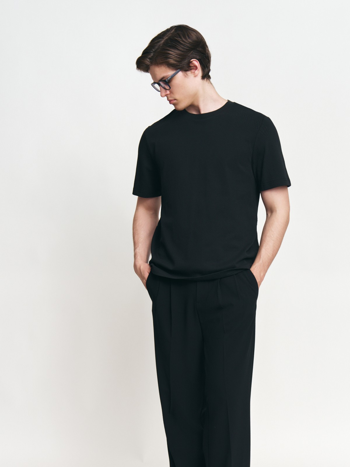 Футболка из хлопка с круглым вырезом