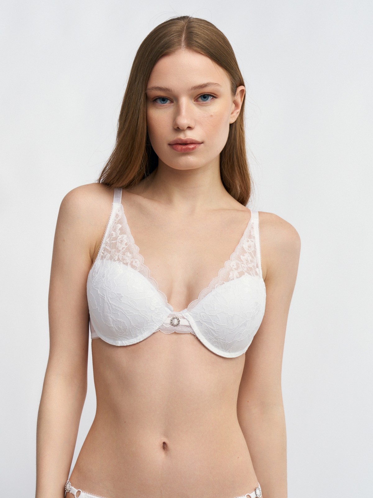 Кружевной бюстгальтер на косточках