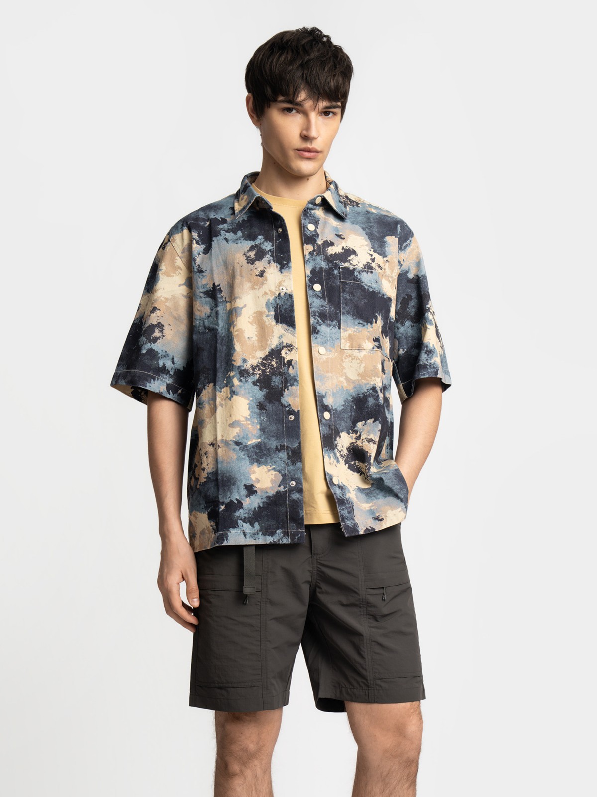 Рубашка с  короткими рукавами