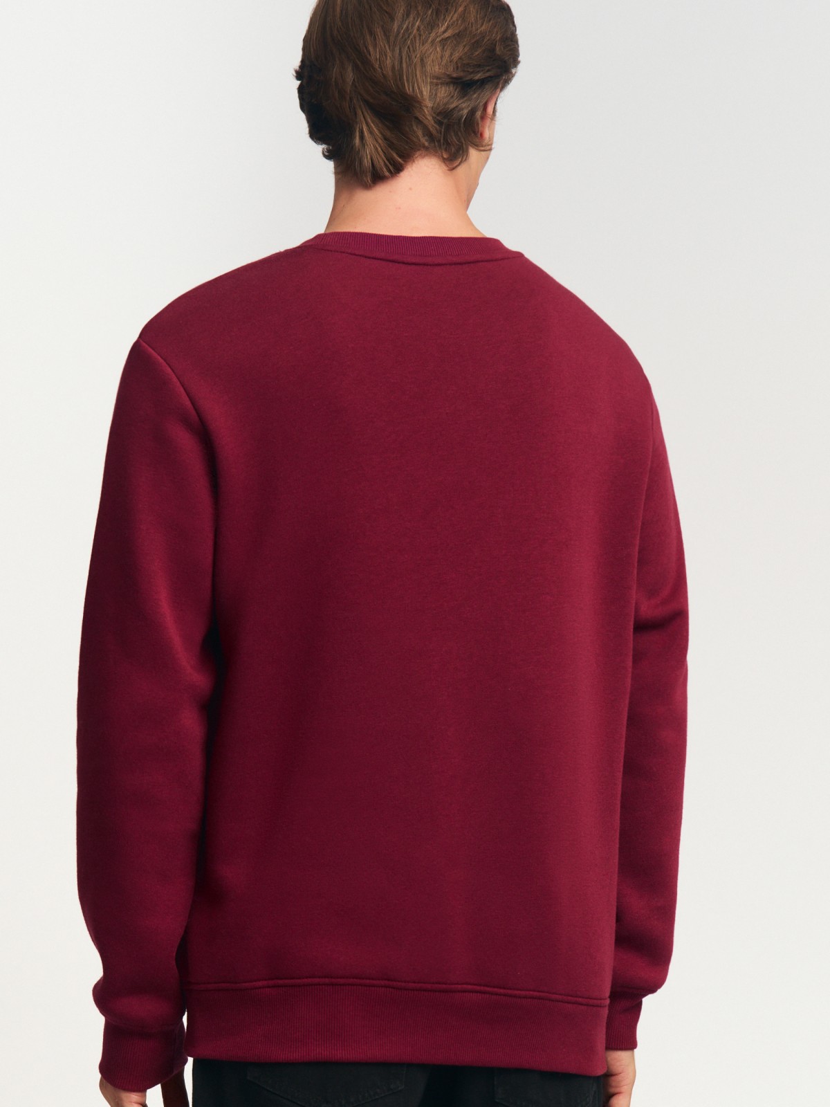 Утеплённый свитшот прямого кроя с длинным рукавом