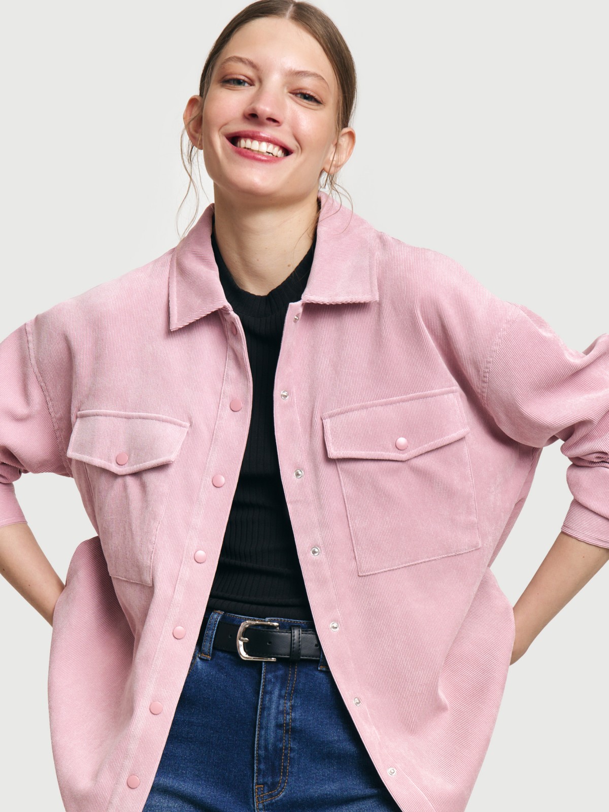 Вельветовая верхняя рубашка оверсайз силуэта