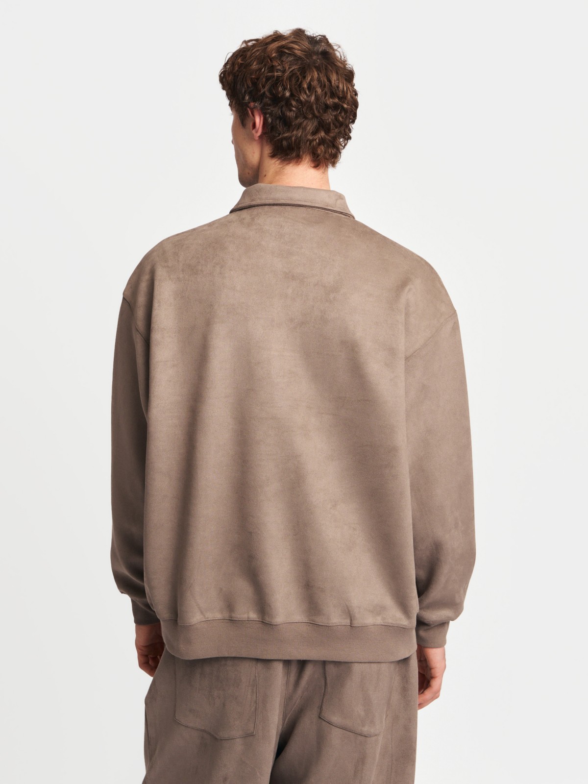 Свитшот из экозамши на молнии